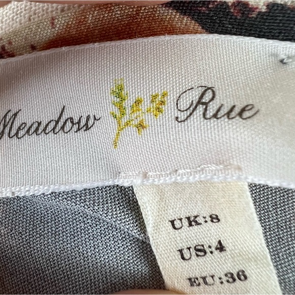 Anthropologie Meadow Rue 🌾 Colorful Flower Print Pleated Keyhole Back Tunic Top - Picture 12 of 16